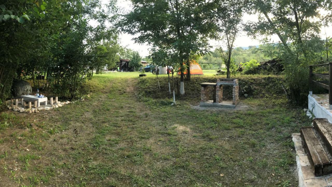 Camping In Clisura Dunarii Ieşelniţa Exterior foto