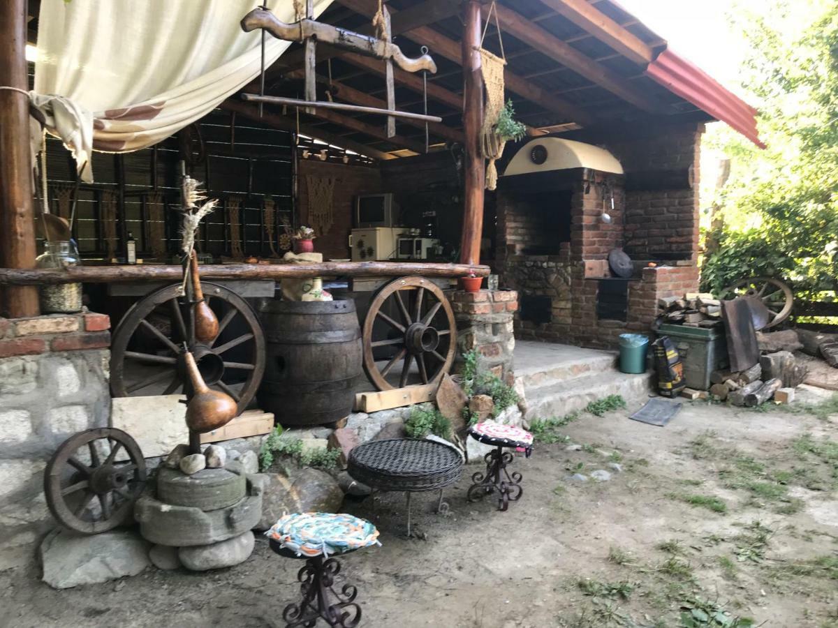 Camping In Clisura Dunarii Ieşelniţa Exterior foto